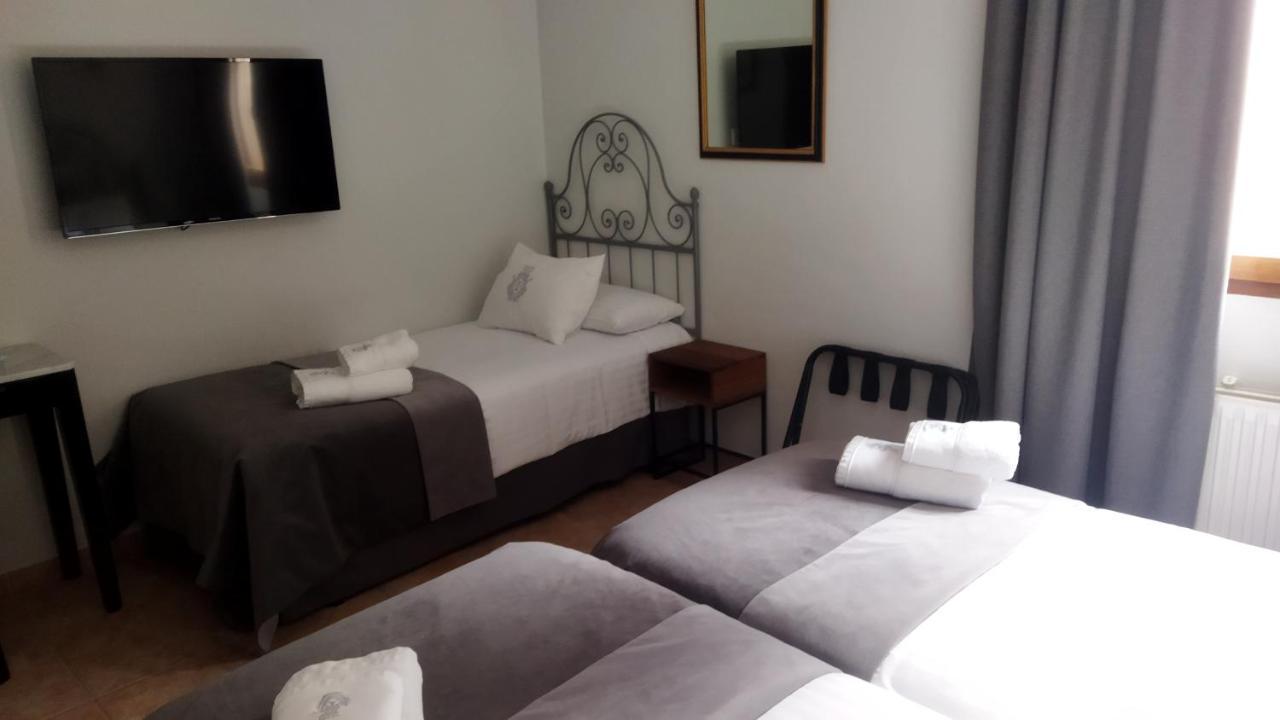 Hotel Monasterio De Tejeda Garaballa Luaran gambar